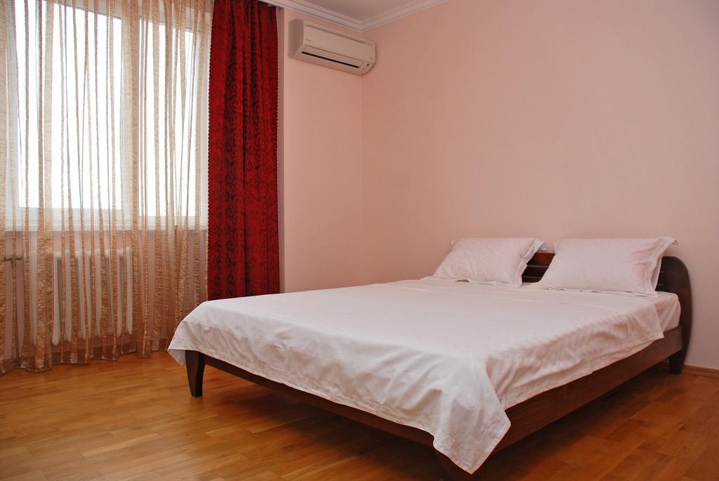 Kiev Pozniaky Apartment Δωμάτιο φωτογραφία